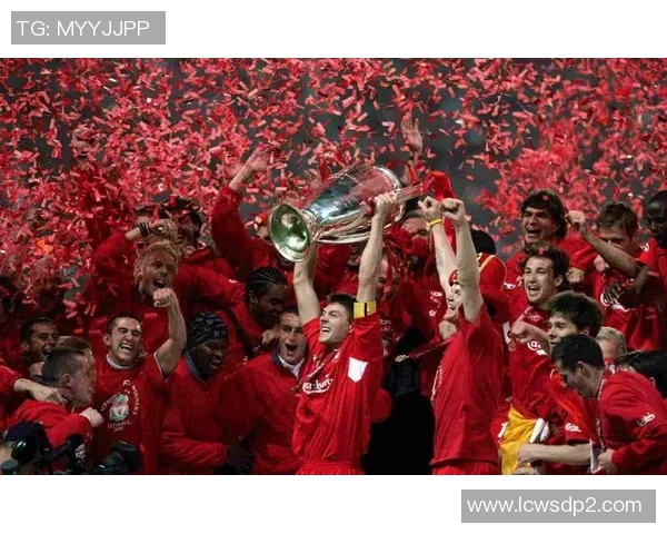 足坛最强边锋巅峰对决揭晓速度与技巧引爆绿茵传奇